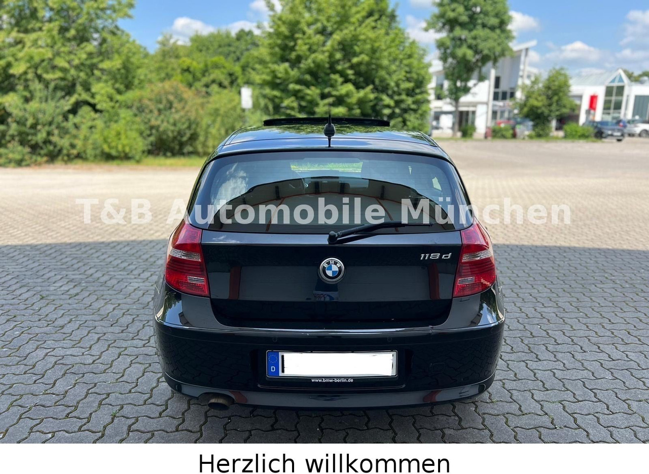 BMW 118d*Advantage-Paket*Klima*Navi*Xenon*PDC*1.Hand - سيدان: صور 4 BMW 118d*Advantage-Paket*Klima*Navi*Xenon*PDC*1.Hand - سيدان: صور 4