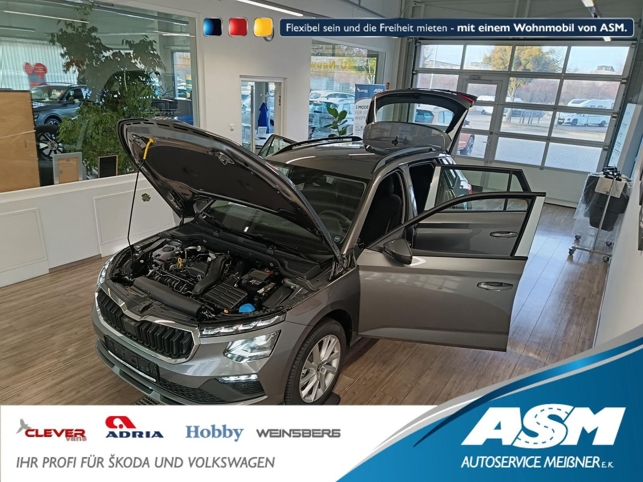 Skoda Kamiq 130 Jahre 1,5TSI DSG*AHK*ACC*LED*R-KAM*PDC - سيارة دفع رباعي: صور 1 Skoda Kamiq 130 Jahre 1,5TSI DSG*AHK*ACC*LED*R-KAM*PDC - سيارة دفع رباعي: صور 1