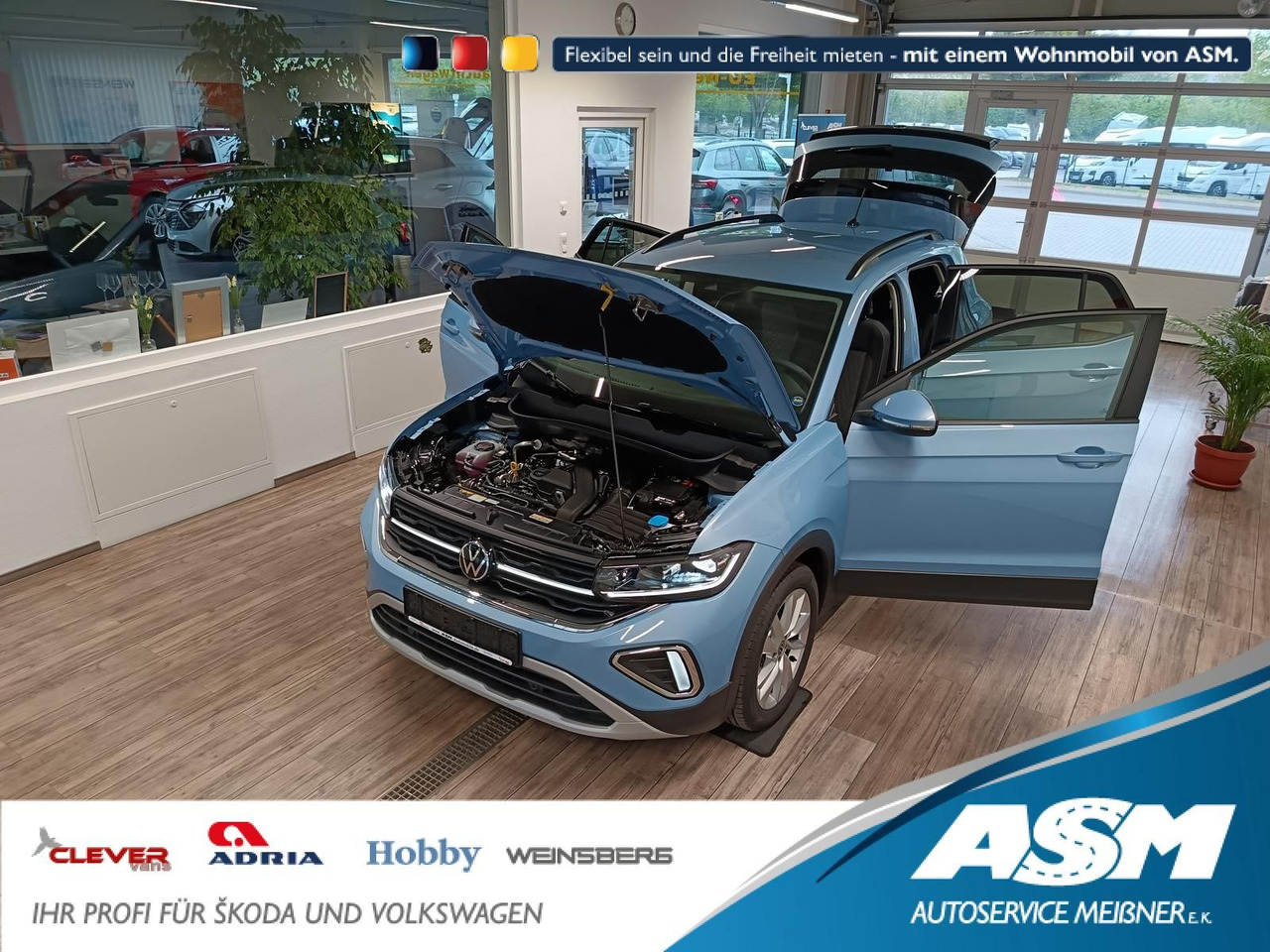 Volkswagen T-Cross Life 1.5 TSI DSG*AHK*MATRIX LED*ACC*SHZ* - سيارة دفع رباعي: صور 1 Volkswagen T-Cross Life 1.5 TSI DSG*AHK*MATRIX LED*ACC*SHZ* - سيارة دفع رباعي: صور 1