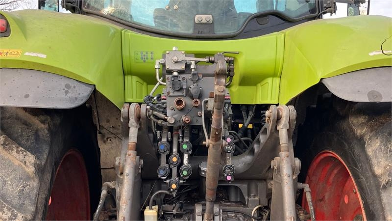 Claas Axion 830 Cebis - جرار: صور 5 Claas Axion 830 Cebis - جرار: صور 5