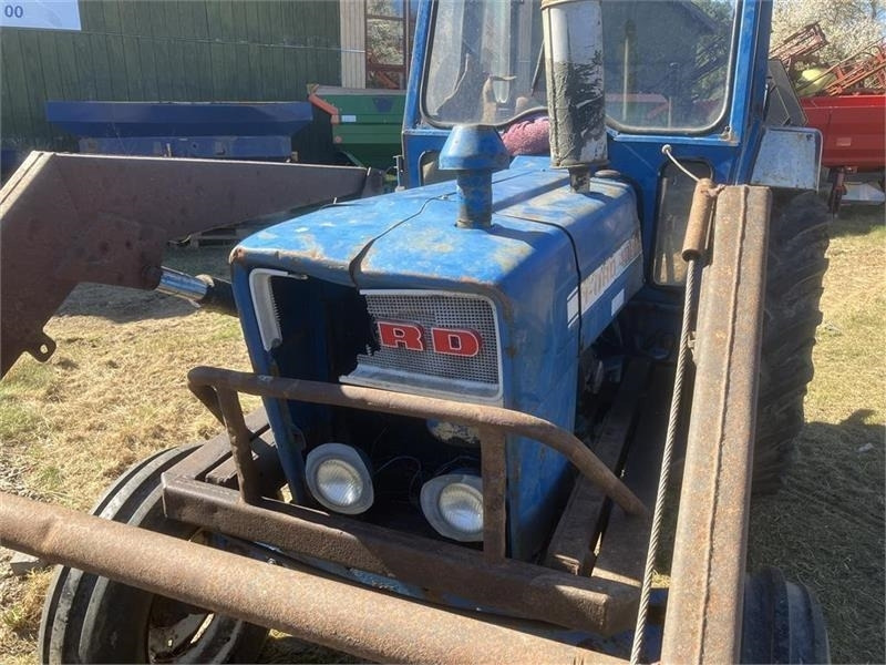 Ford 4000 Med frontlæsser - جرار: صور 5 Ford 4000 Med frontlæsser - جرار: صور 5