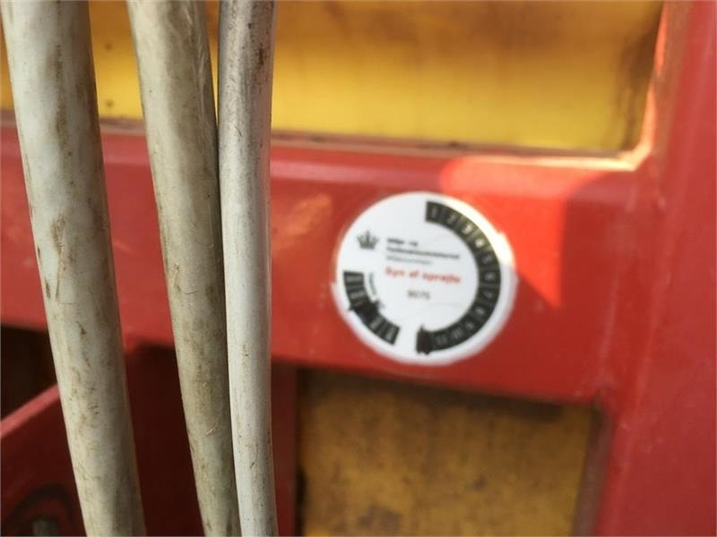 Hardi Mega 1200L 21m LPZ - آلة الرش المقطورة: صور 4 Hardi Mega 1200L 21m LPZ - آلة الرش المقطورة: صور 4