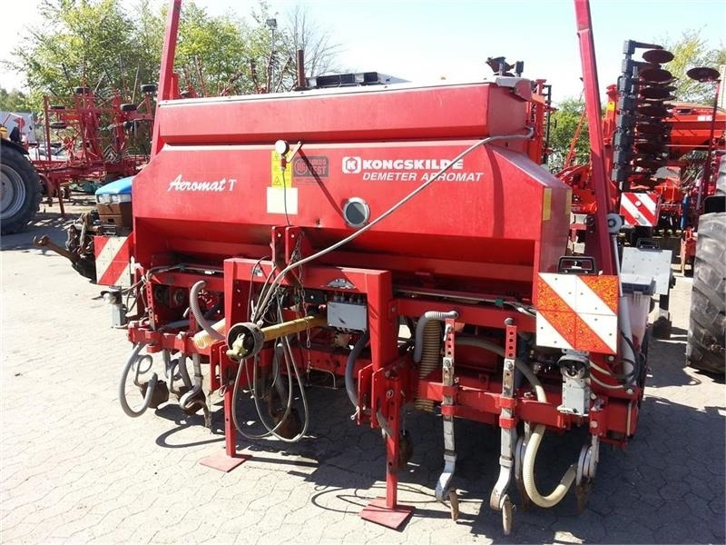 Kongskilde 6 rk Demeter Aeromat T - معدات بذار: صور 1 Kongskilde 6 rk Demeter Aeromat T - معدات بذار: صور 1