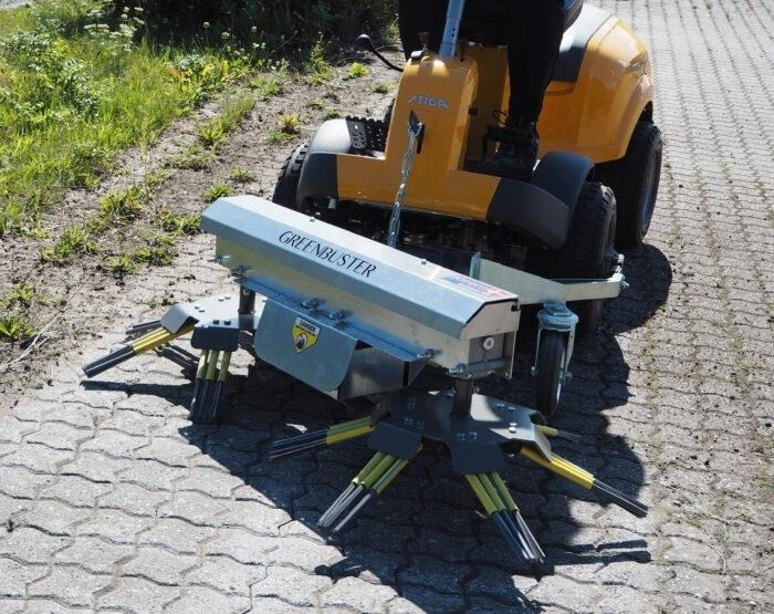 - - - Kwern Greenbuster Rider  - معدات الحدائق: صور 1 - - - Kwern Greenbuster Rider  - معدات الحدائق: صور 1