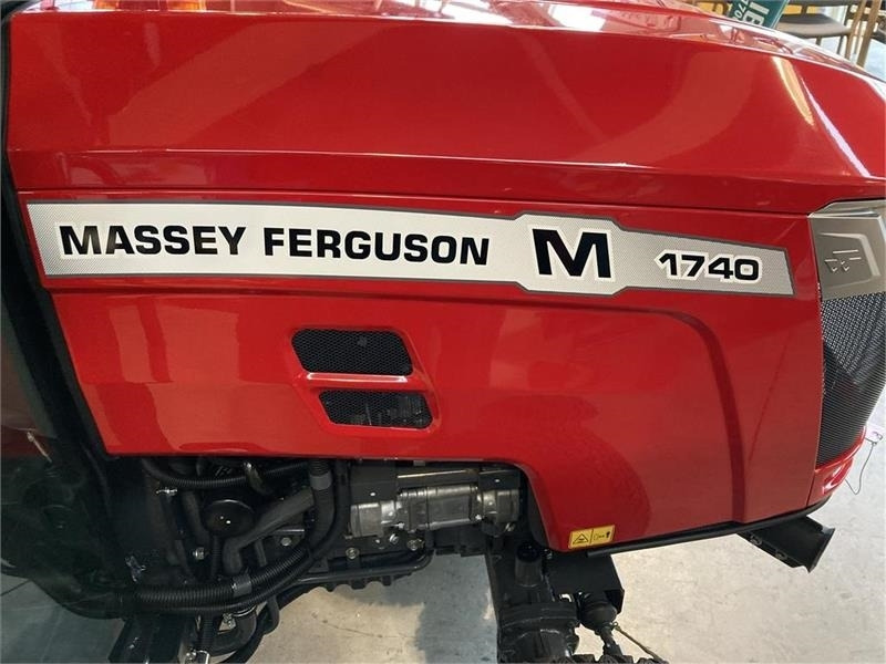 جرارات البلدية Massey Ferguson 1740 HC: صور 19 جرارات البلدية Massey Ferguson 1740 HC: صور 19