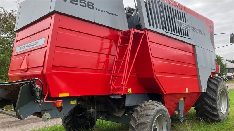 Massey Ferguson 7256 RS 22 fod Freeflow - حصادة شاملة: صور 4 Massey Ferguson 7256 RS 22 fod Freeflow - حصادة شاملة: صور 4