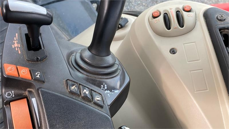 Massey Ferguson 7718S Dyna 6 Efficient inkl. FL4327 Frontlæsser - جرار: صور 4 Massey Ferguson 7718S Dyna 6 Efficient inkl. FL4327 Frontlæsser - جرار: صور 4