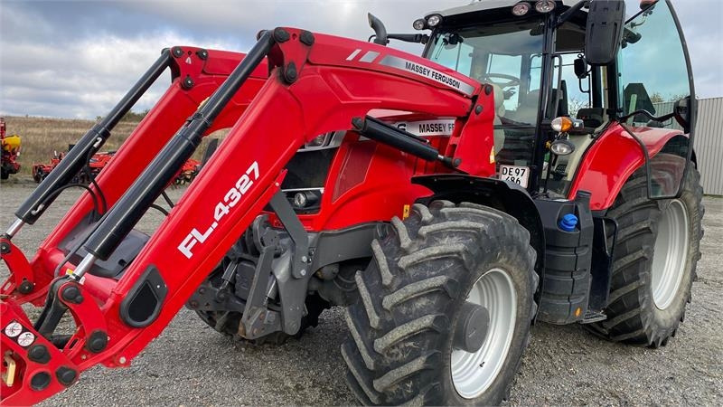 Massey Ferguson 7718S Dyna 6 Efficient inkl. FL4327 Frontlæsser - جرار: صور 1 Massey Ferguson 7718S Dyna 6 Efficient inkl. FL4327 Frontlæsser - جرار: صور 1