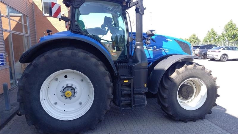 New Holland T7.315 HD - جرار: صور 3 New Holland T7.315 HD - جرار: صور 3
