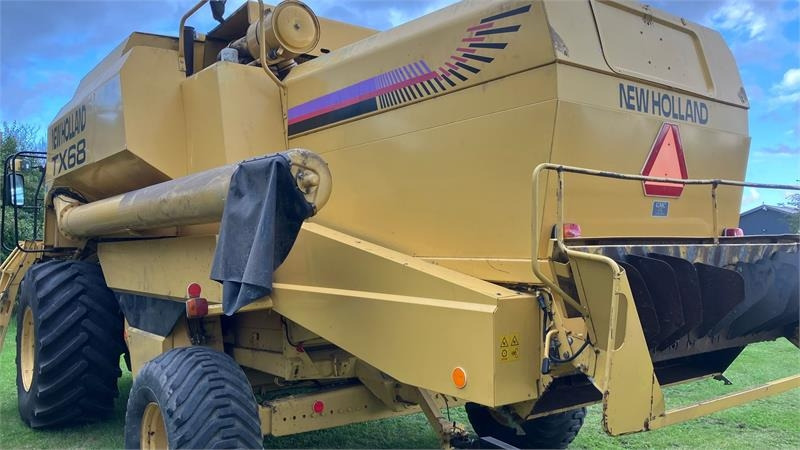 New Holland TX68 FSH - حصادة شاملة: صور 2 New Holland TX68 FSH - حصادة شاملة: صور 2
