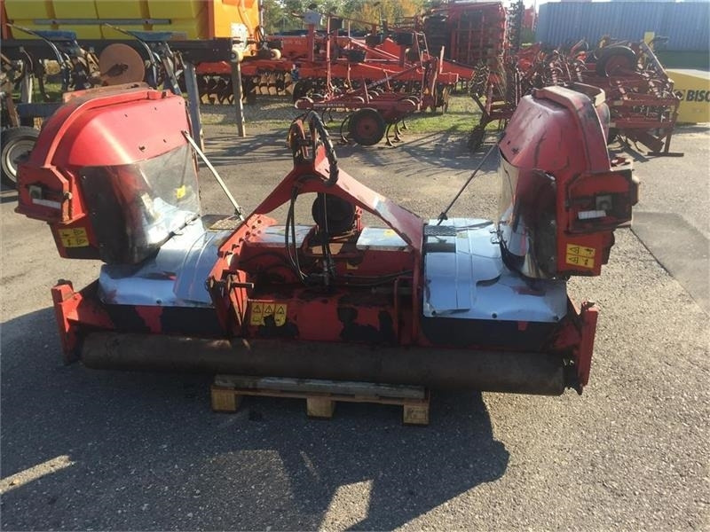 Trimax STEALTH S2 340 - جزازة المروج: صور 2 Trimax STEALTH S2 340 - جزازة المروج: صور 2