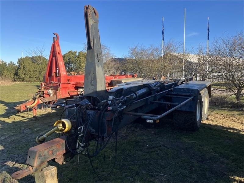 Ukurant Kroghejsvogn med bremser - مقطورة هوك ليفت/ لود لوجر: صور 1 Ukurant Kroghejsvogn med bremser - مقطورة هوك ليفت/ لود لوجر: صور 1