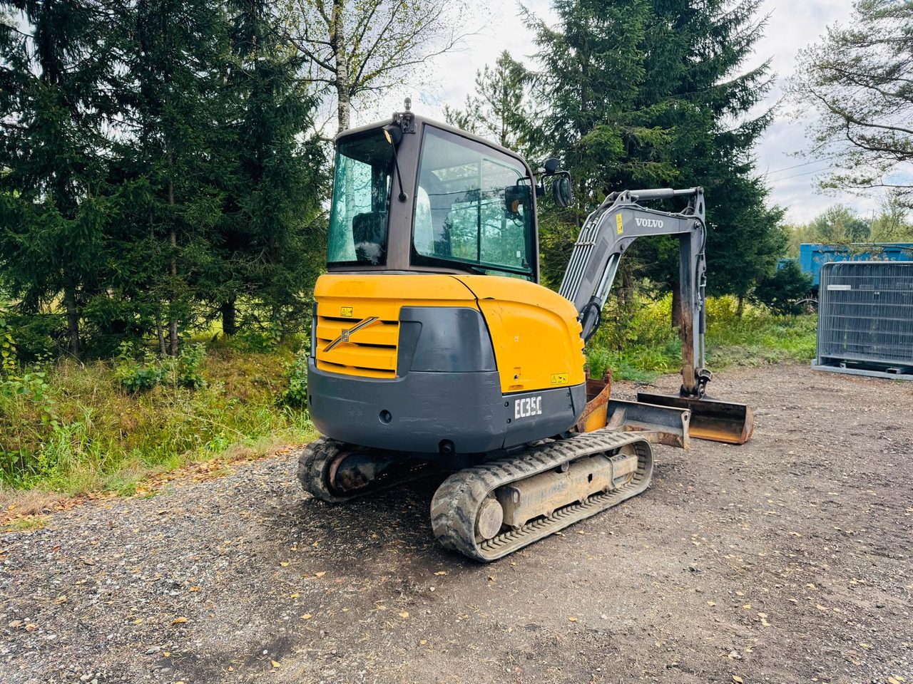 VOLVO EC35C - حفارة مصغرة: صور 4 VOLVO EC35C - حفارة مصغرة: صور 4