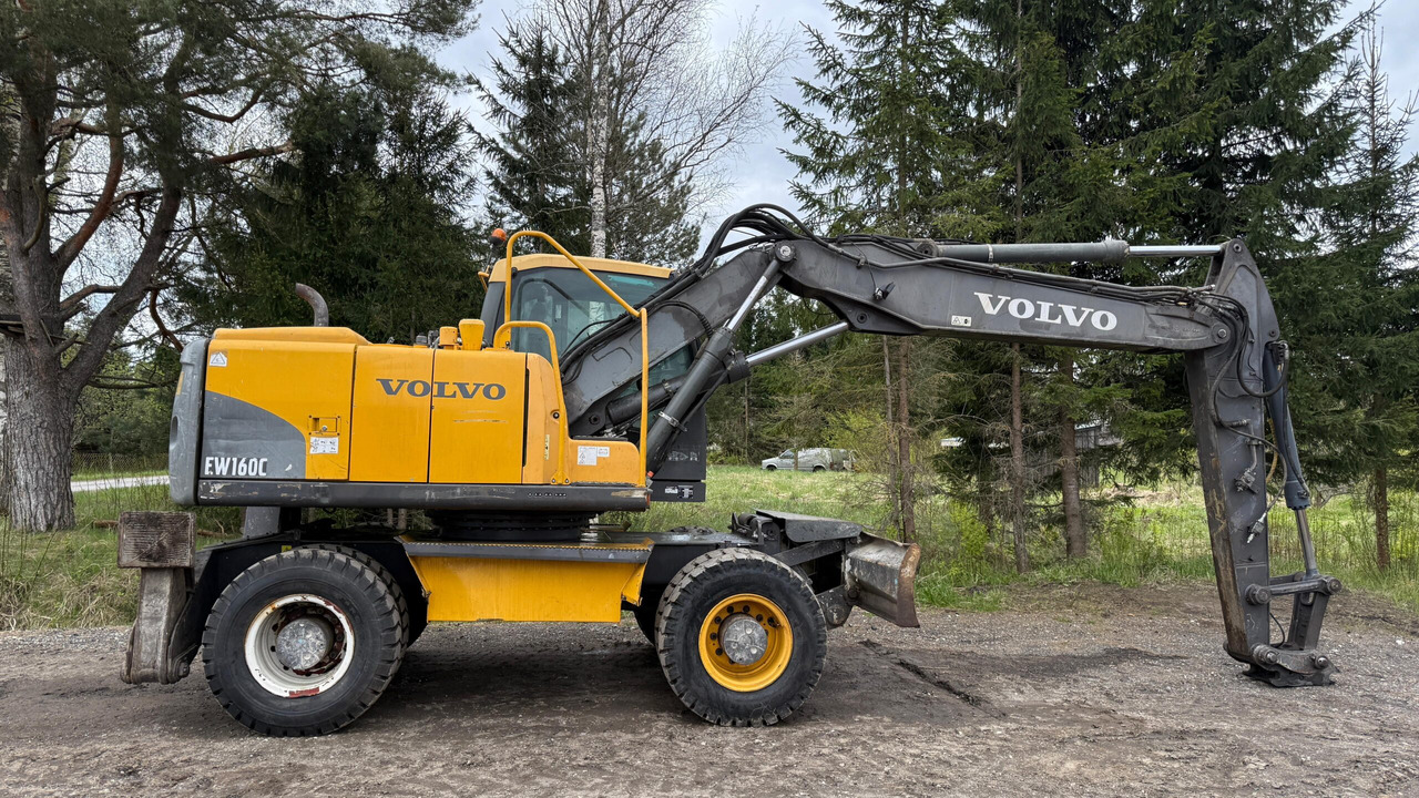 VOLVO EW160C - حفارة على عجلات: صور 5 VOLVO EW160C - حفارة على عجلات: صور 5