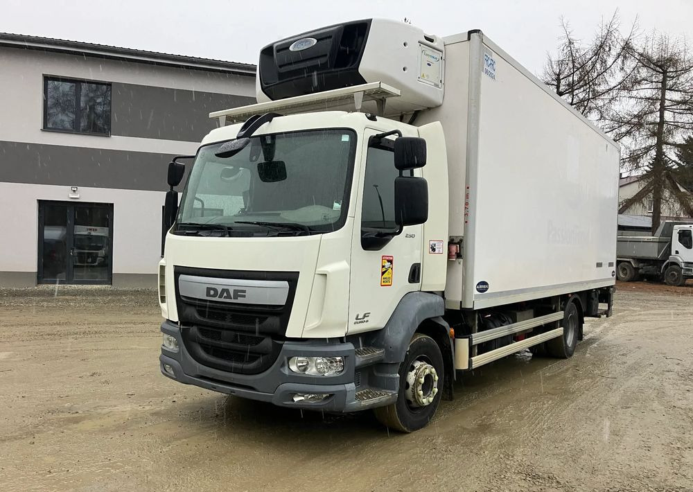 DAF Daf LF 16.250 chłodnia multi temperatura 16 palet - مبردة شاحنة: صور 1 DAF Daf LF 16.250 chłodnia multi temperatura 16 palet - مبردة شاحنة: صور 1