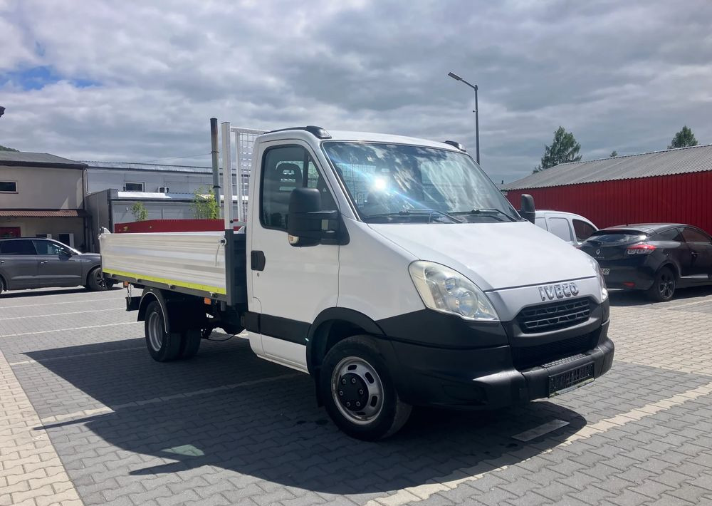 Iveco Iveco daily 35C13 wywrotka solidny kiper - قلاب صغير: صور 4 Iveco Iveco daily 35C13 wywrotka solidny kiper - قلاب صغير: صور 4