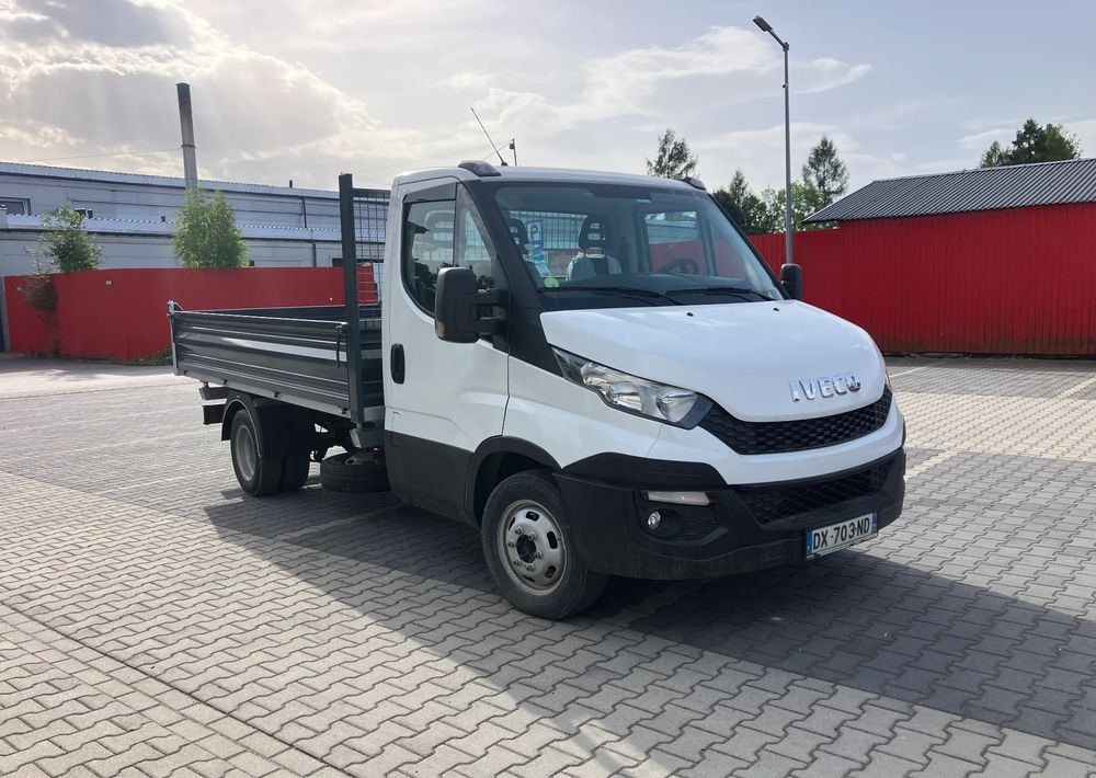 Iveco Iveco daily 35C13 wywrotka solidny kiper - قلاب صغير: صور 3 Iveco Iveco daily 35C13 wywrotka solidny kiper - قلاب صغير: صور 3