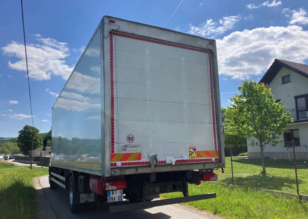 MAN MAN TGM 18.290 KURIERKA KONTENER 20 PALET SYPIALKA - بصندوق مغلق شاحنة: صور 5 MAN MAN TGM 18.290 KURIERKA KONTENER 20 PALET SYPIALKA - بصندوق مغلق شاحنة: صور 5