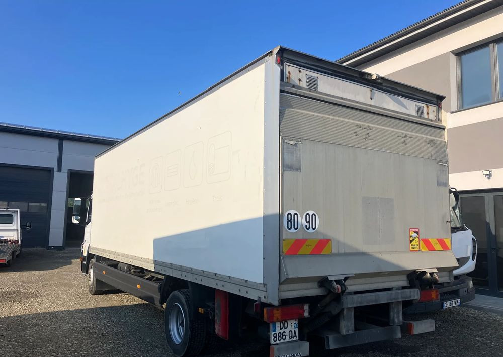Mercedes-Benz Atego 1218 kurierka kontener - بصندوق مغلق شاحنة: صور 3 Mercedes-Benz Atego 1218 kurierka kontener - بصندوق مغلق شاحنة: صور 3