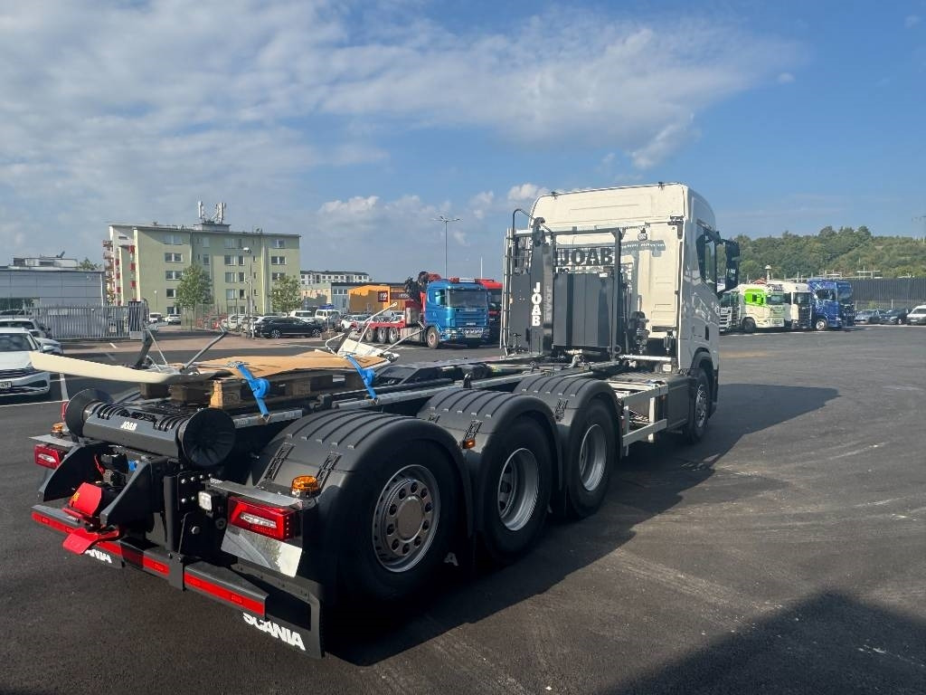 Scania R 580 8x4*4 Joab med frontplog & sidoplogsfäste - شاحنة ذات الخطاف: صور 5 Scania R 580 8x4*4 Joab med frontplog & sidoplogsfäste - شاحنة ذات الخطاف: صور 5