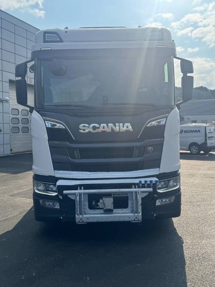 Scania R 580 8x4*4 Joab med frontplog & sidoplogsfäste - شاحنة ذات الخطاف: صور 2 Scania R 580 8x4*4 Joab med frontplog & sidoplogsfäste - شاحنة ذات الخطاف: صور 2