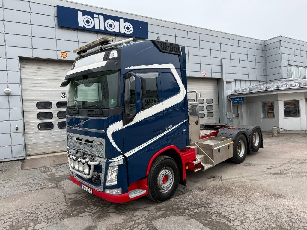 Volvo FH med hydraulik - شاحنة جرار: صور 1 Volvo FH med hydraulik - شاحنة جرار: صور 1