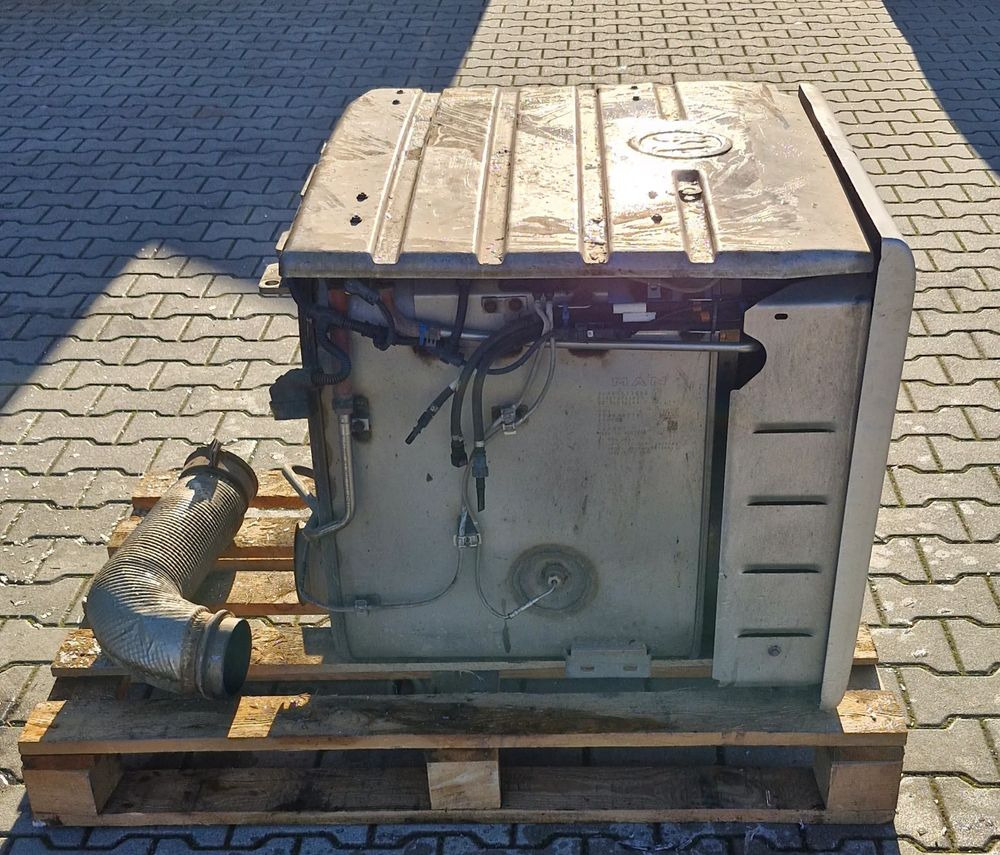 MAN TG3 TGX TGS KATALIZATOR TŁUMIK 81.151036182 81.151030164 - محول حفزي: صور 3 MAN TG3 TGX TGS KATALIZATOR TŁUMIK 81.151036182 81.151030164 - محول حفزي: صور 3