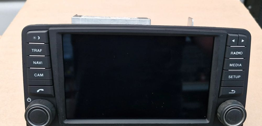 MAN TGX TGS RADIO NAWIGACJA 81.28100-6037 81.28100-6043 - الكابينة والداخلية: صور 1 MAN TGX TGS RADIO NAWIGACJA 81.28100-6037 81.28100-6043 - الكابينة والداخلية: صور 1