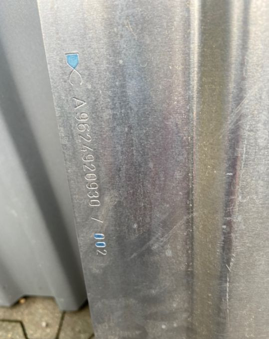 Osłona katalizatora Mercedes Actros MP5 obudowa - محول حفزي - حافلة: صور 3 Osłona katalizatora Mercedes Actros MP5 obudowa - محول حفزي - حافلة: صور 3