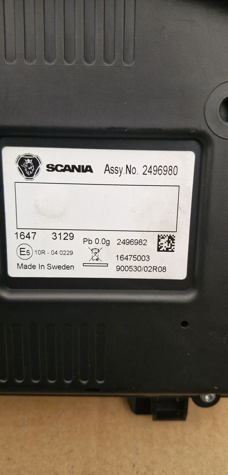 SCANIA R S LICZNIK ZEGARY 2717543 2496980 - الكابينة والداخلية: صور 4 SCANIA R S LICZNIK ZEGARY 2717543 2496980 - الكابينة والداخلية: صور 4