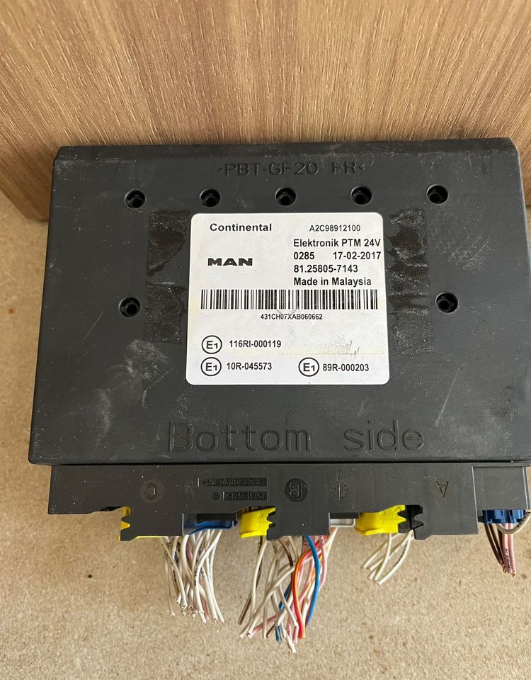 Sterownik PTM MAN TGX TGS euro 6 komputer - كتلة التحكم - شاحنة: صور 1 Sterownik PTM MAN TGX TGS euro 6 komputer - كتلة التحكم - شاحنة: صور 1