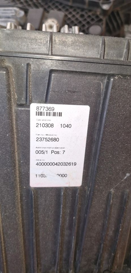 VOLVO FH5 LAMPA PRZEDNIA FULL LED 23752680 23752678 24056515 - كشافات - شاحنة: صور 4 VOLVO FH5 LAMPA PRZEDNIA FULL LED 23752680 23752678 24056515 - كشافات - شاحنة: صور 4