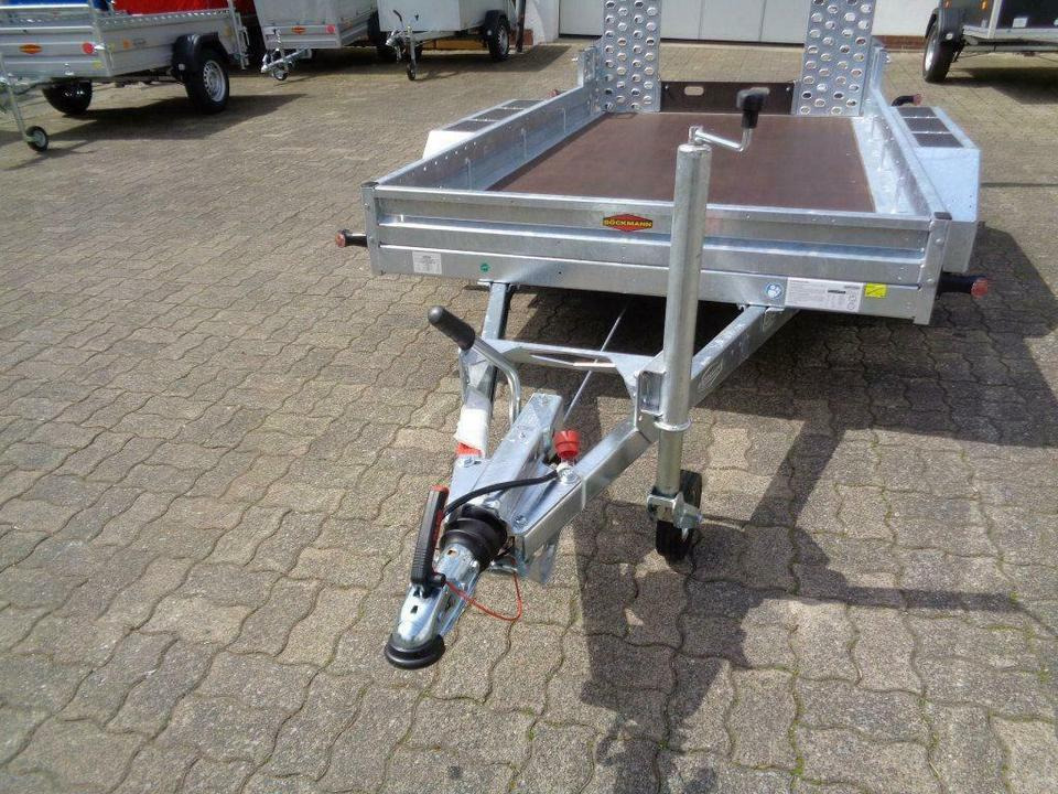 Böckmann, PKW-Anhänger, Baumaschinentransporter, 2,7 to. 100 km/h - مقطورة لنقل المعدات: صور 2 Böckmann, PKW-Anhänger, Baumaschinentransporter, 2,7 to. 100 km/h - مقطورة لنقل المعدات: صور 2