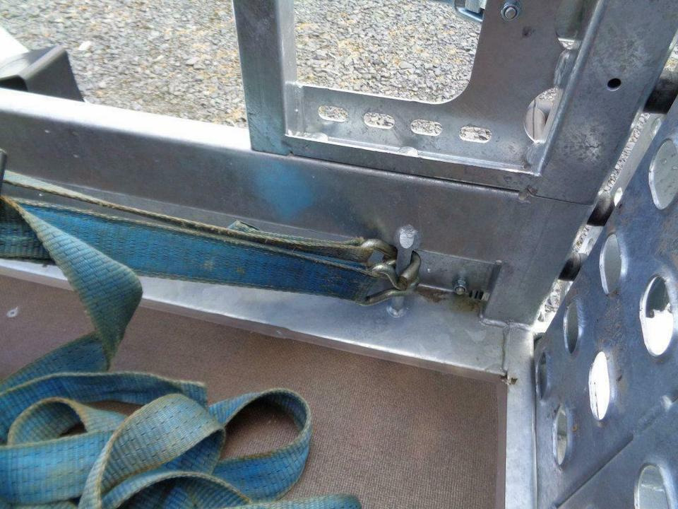 مقطورة لنقل المعدات Böckmann, PKW-Anhänger, Baumaschinentransporter, 3,5 to. 100 km/h: صور 6 مقطورة لنقل المعدات Böckmann, PKW-Anhänger, Baumaschinentransporter, 3,5 to. 100 km/h: صور 6