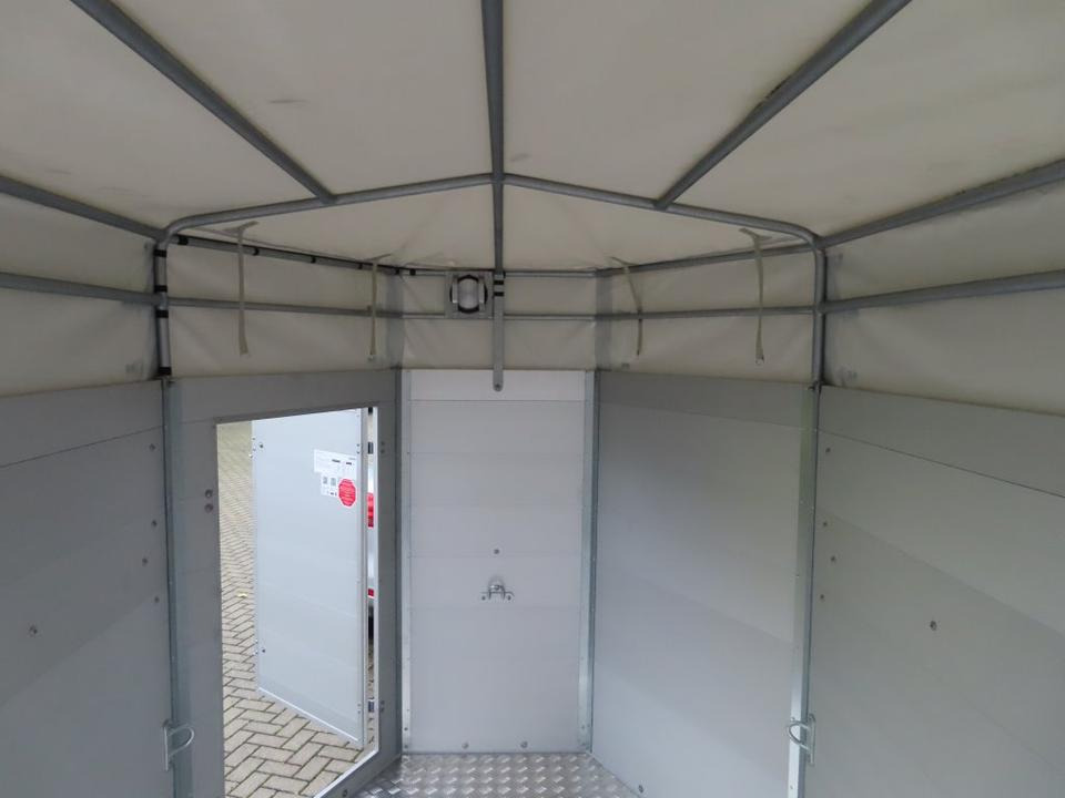 شاحنة نقل المواشي مقطورة Böckmann Viehanhänger, 2,4 to. Tür/Rampekombi, Humbaur, Fendt: صور 11