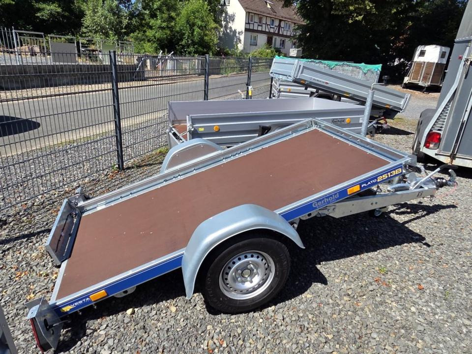 PKW-Anhänger 13 Stützrad Kippbar Motorrad Rasenmäher Quad 100km/h - مقطورة دراجة نارية: صور 2 PKW-Anhänger 13 Stützrad Kippbar Motorrad Rasenmäher Quad 100km/h - مقطورة دراجة نارية: صور 2