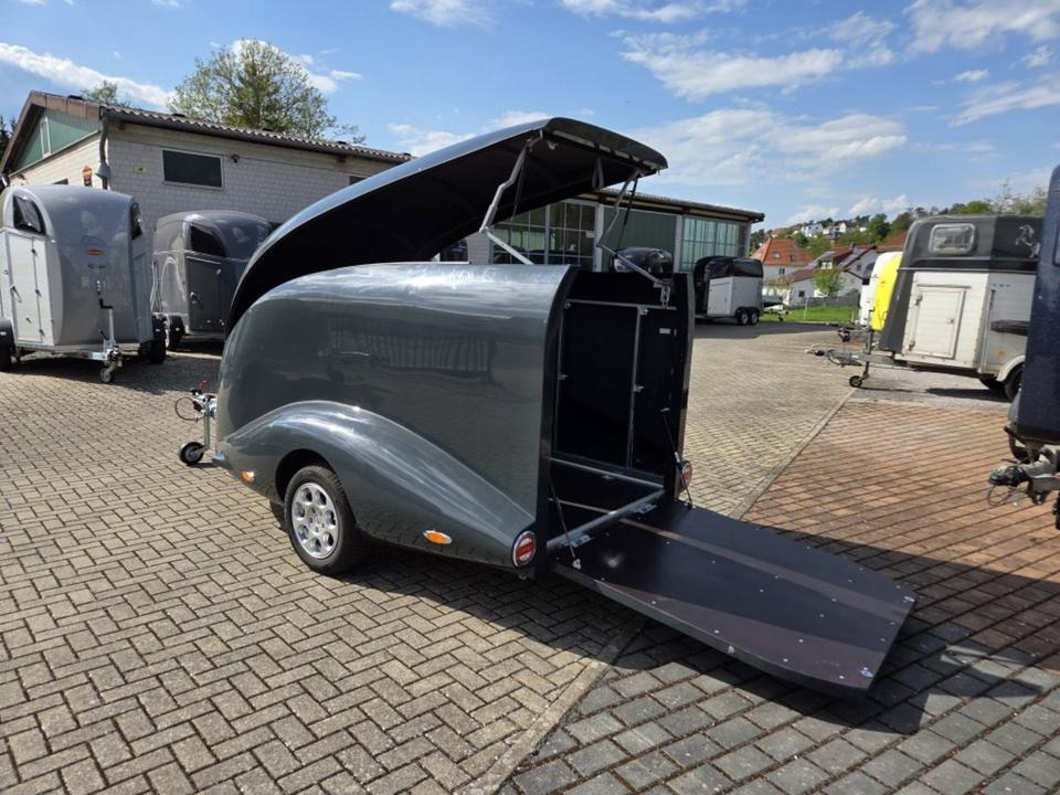 PKW Anhänger Motorrad Geschlossen Kofferanhänger 1000kg 100km/h - مقطورة دراجة نارية: صور 5 PKW Anhänger Motorrad Geschlossen Kofferanhänger 1000kg 100km/h - مقطورة دراجة نارية: صور 5