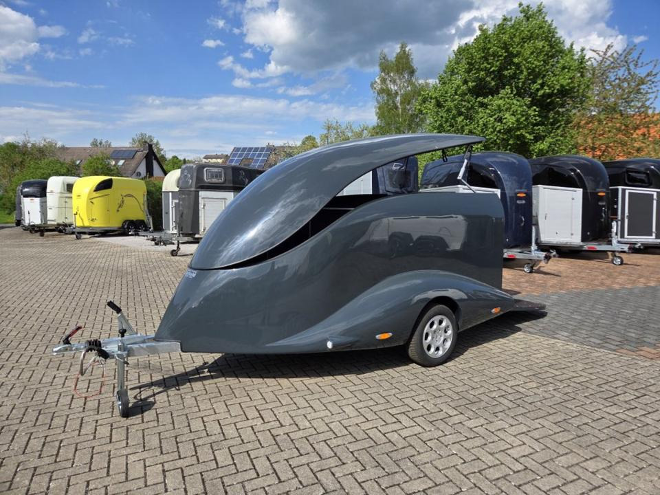 PKW Anhänger Motorrad Geschlossen Kofferanhänger 1000kg 100km/h - مقطورة دراجة نارية: صور 2 PKW Anhänger Motorrad Geschlossen Kofferanhänger 1000kg 100km/h - مقطورة دراجة نارية: صور 2