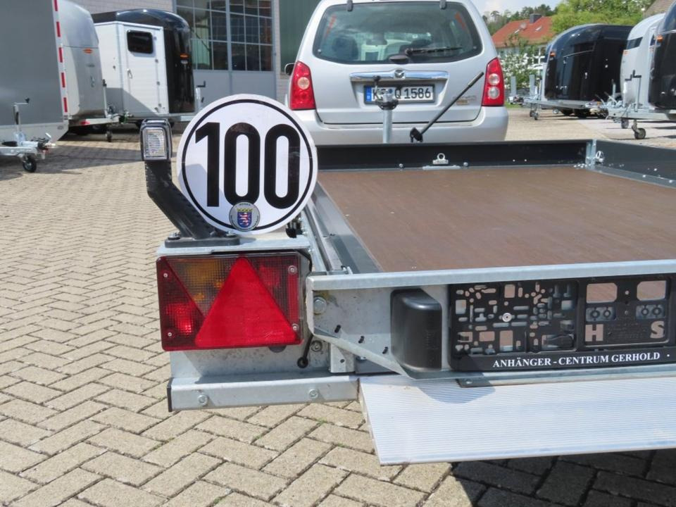 PKW Anhänger, Unsinn, Absenkanhänger UA 3118-18-13, 100 km/h - مقطورات السيارات: صور 4 PKW Anhänger, Unsinn, Absenkanhänger UA 3118-18-13, 100 km/h - مقطورات السيارات: صور 4