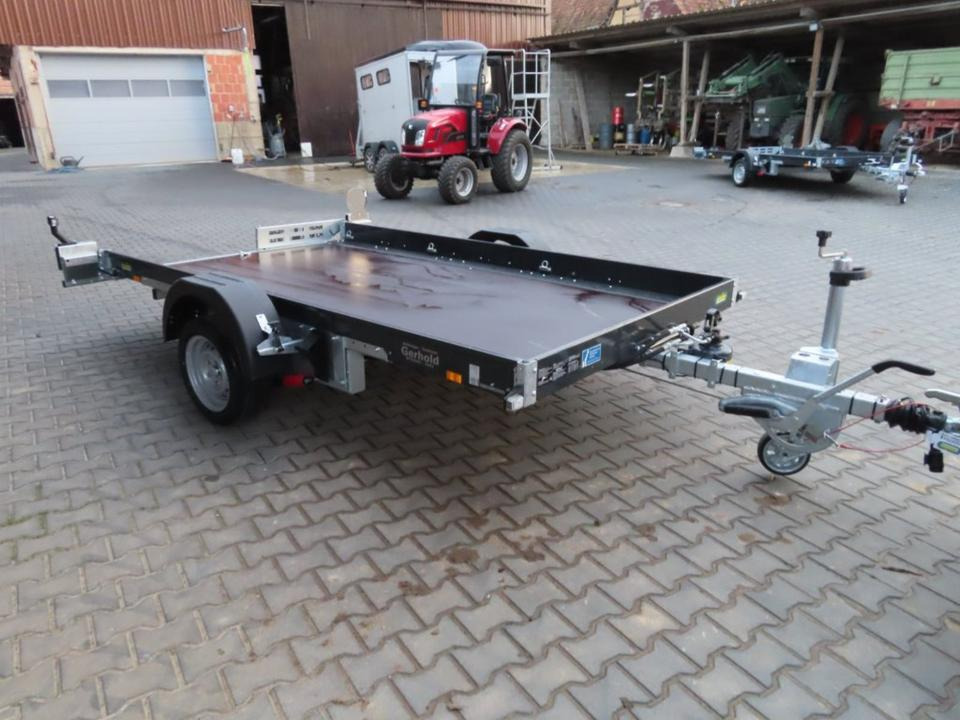 PKW Anhänger, Unsinn, Absenkanhänger UA 3118-18-13, 100 km/h - مقطورات السيارات: صور 5 PKW Anhänger, Unsinn, Absenkanhänger UA 3118-18-13, 100 km/h - مقطورات السيارات: صور 5