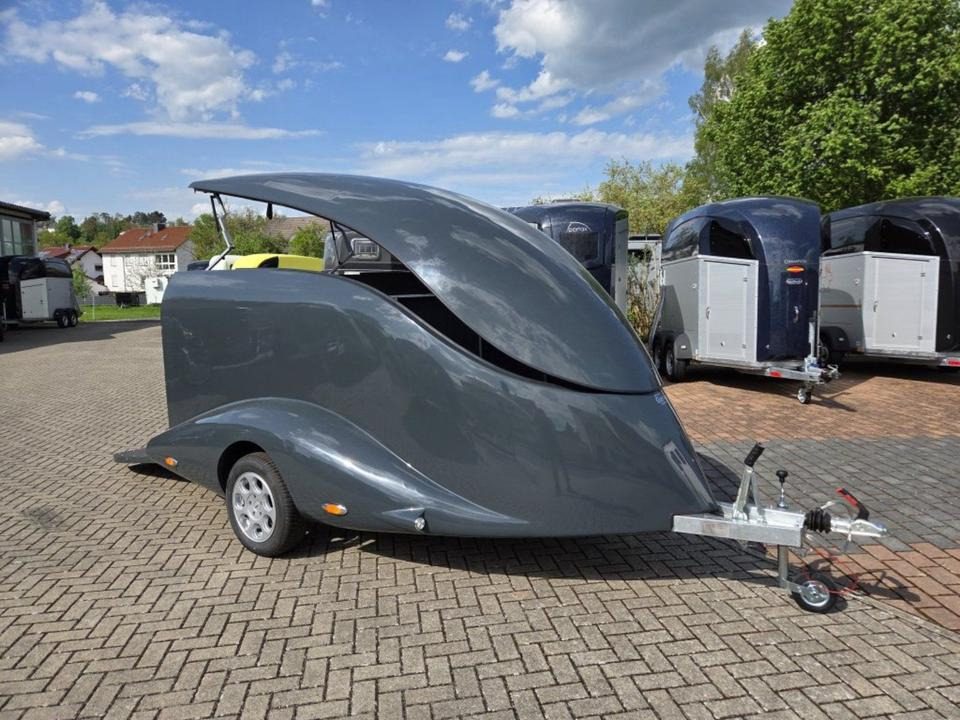 PKW Anhänger geschlossen Motorrad Mieten Leihen 1000kg 100km/h - مقطورة دراجة نارية: صور 5 PKW Anhänger geschlossen Motorrad Mieten Leihen 1000kg 100km/h - مقطورة دراجة نارية: صور 5