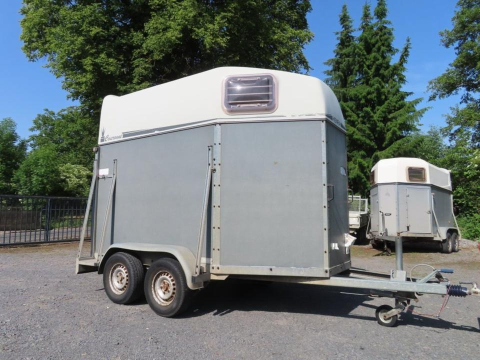 Pferdeanhänger PKW Anhänger Henra Radstoßdämpfer TÜV NEU - عربة نقل خيل: صور 1 Pferdeanhänger PKW Anhänger Henra Radstoßdämpfer TÜV NEU - عربة نقل خيل: صور 1