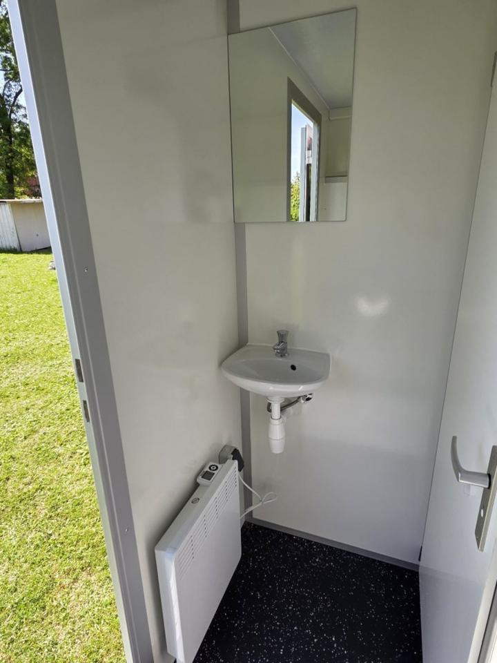 البيت الحاوية, مقطورة Toilettenwagen Sanitär-Anhänger WC Wagen 2xD, 1xH+2U: صور 6