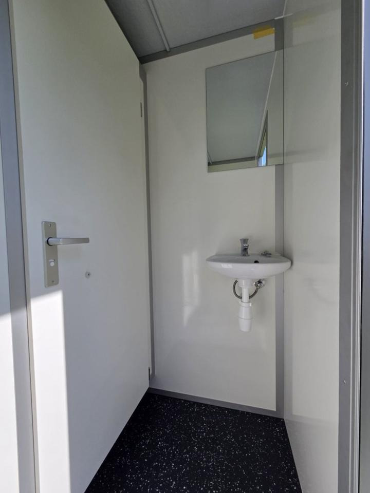 البيت الحاوية, مقطورة Toilettenwagen Sanitär-Anhänger WC Wagen 2xD, 1xH+2U: صور 14