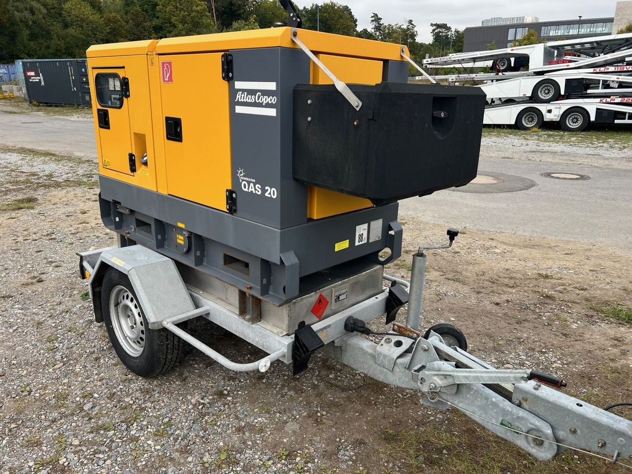 IBERICA Atlas Copco Stromerzeuger QAS20 (20kVA/1 - مقطورات السيارات: صور 4 IBERICA Atlas Copco Stromerzeuger QAS20 (20kVA/1 - مقطورات السيارات: صور 4