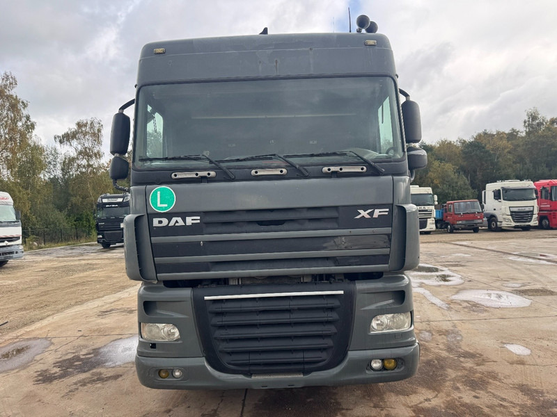 DAF 105 XF 460 Space Cab (MANUAL GEARBOX / BOITE MANUELLE) - شاحنة جرار: صور 2 DAF 105 XF 460 Space Cab (MANUAL GEARBOX / BOITE MANUELLE) - شاحنة جرار: صور 2