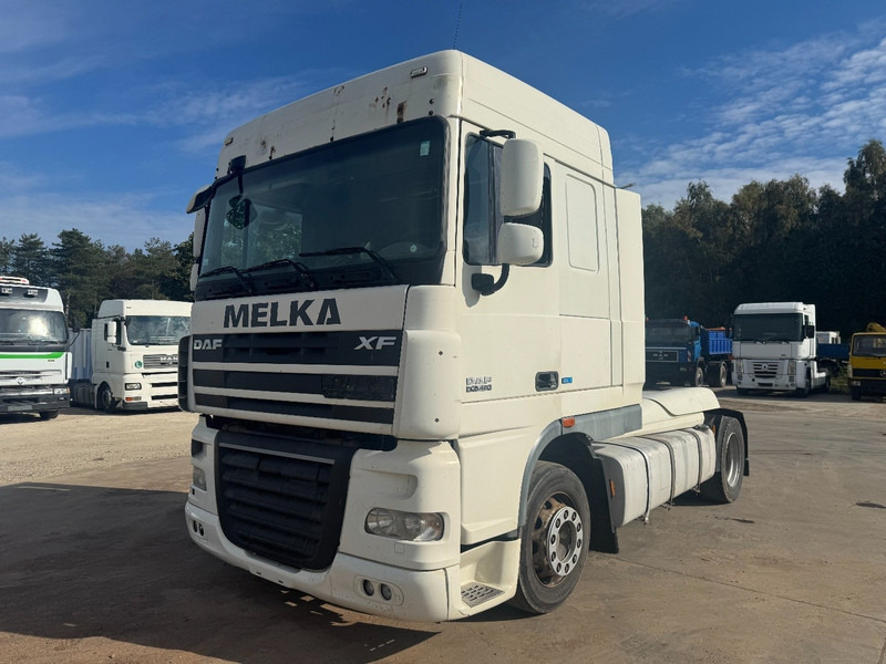 DAF 105 XF 460 Space Cab (MANUAL GEARBOX / BOITE MANUELLE) - شاحنة جرار: صور 1 DAF 105 XF 460 Space Cab (MANUAL GEARBOX / BOITE MANUELLE) - شاحنة جرار: صور 1