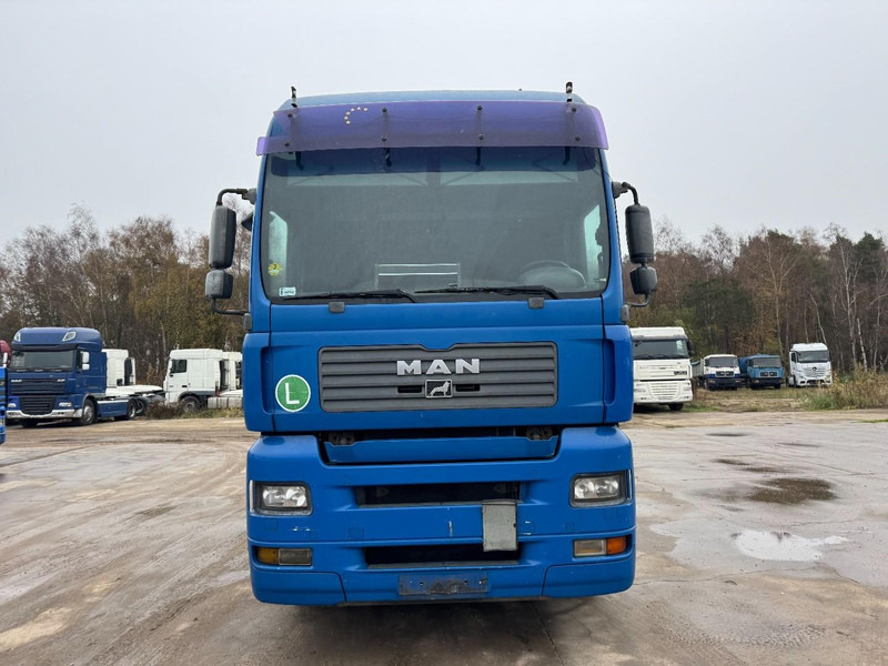 MAN TGA 18.410 (MANUAL PUMP & GOOD CONDITION / POMPE MANUELLE & BON ETAT) - شاحنة جرار: صور 2 MAN TGA 18.410 (MANUAL PUMP & GOOD CONDITION / POMPE MANUELLE & BON ETAT) - شاحنة جرار: صور 2