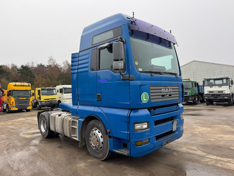 MAN TGA 18.410 (MANUAL PUMP & GOOD CONDITION / POMPE MANUELLE & BON ETAT) - شاحنة جرار: صور 3 MAN TGA 18.410 (MANUAL PUMP & GOOD CONDITION / POMPE MANUELLE & BON ETAT) - شاحنة جرار: صور 3