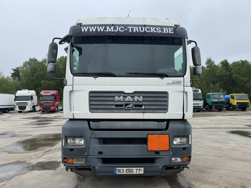 MAN TGA 33.480 (MANUAL GEARBOX / BOITE MANUELLE / 6X4 / CAMION FRANCAIS EN BON ETAT !) - الشاسيه شاحنة: صور 2 MAN TGA 33.480 (MANUAL GEARBOX / BOITE MANUELLE / 6X4 / CAMION FRANCAIS EN BON ETAT !) - الشاسيه شاحنة: صور 2